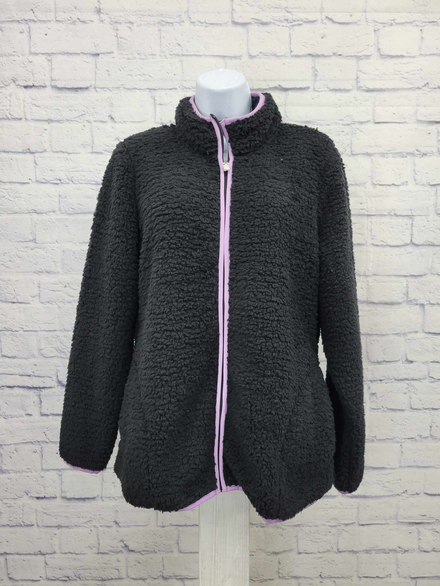 SMALL BLACK A548322 Sport Savvy Sherpa Teddy Jacket with Contrast Detail