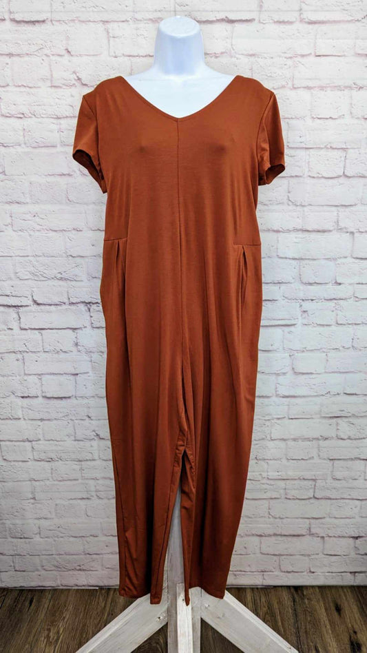 XSMALL PETITE RUST A453277 AnyBody Petite Cozy Knit Short Sleeve Jumpsuit