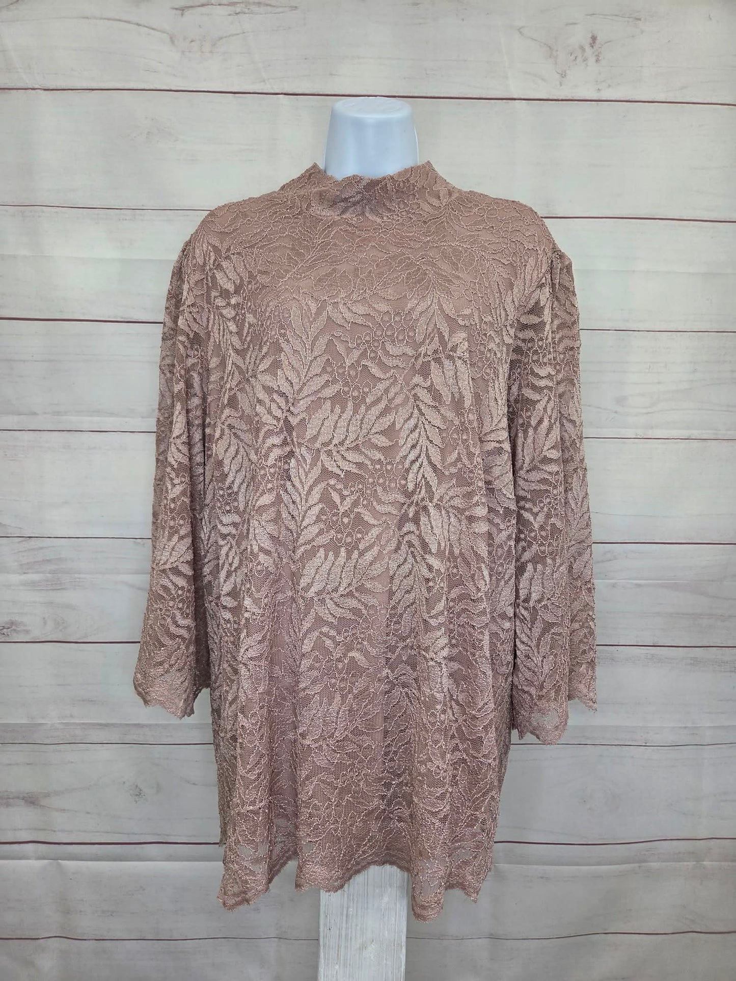 1X A700419 Susan Graver Occasions Stretch Lace Bell-Sleeve Top CHAMPANGE