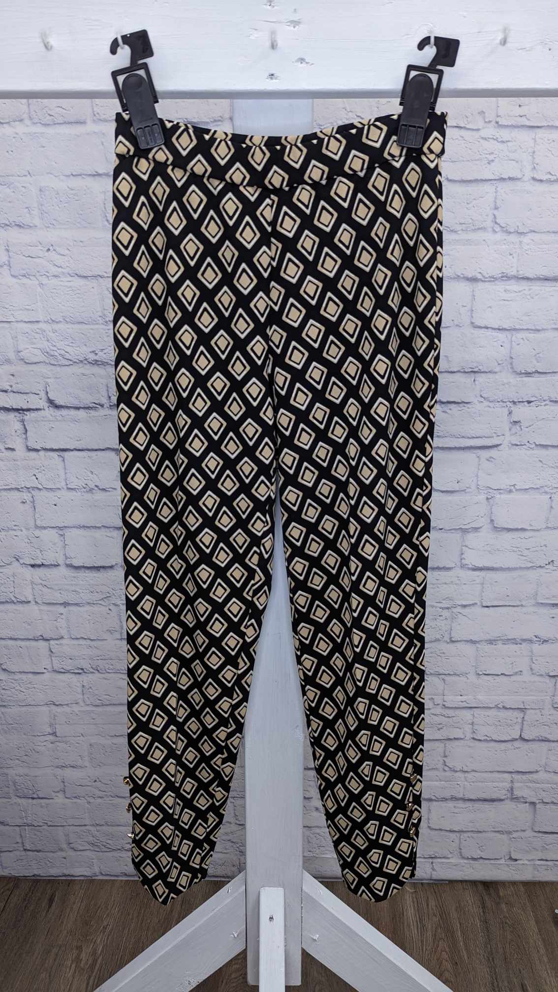 XXS NUETRAL A392458 Dennis Basso Luxe Crepe Printed Ankle Pants wButton Detail