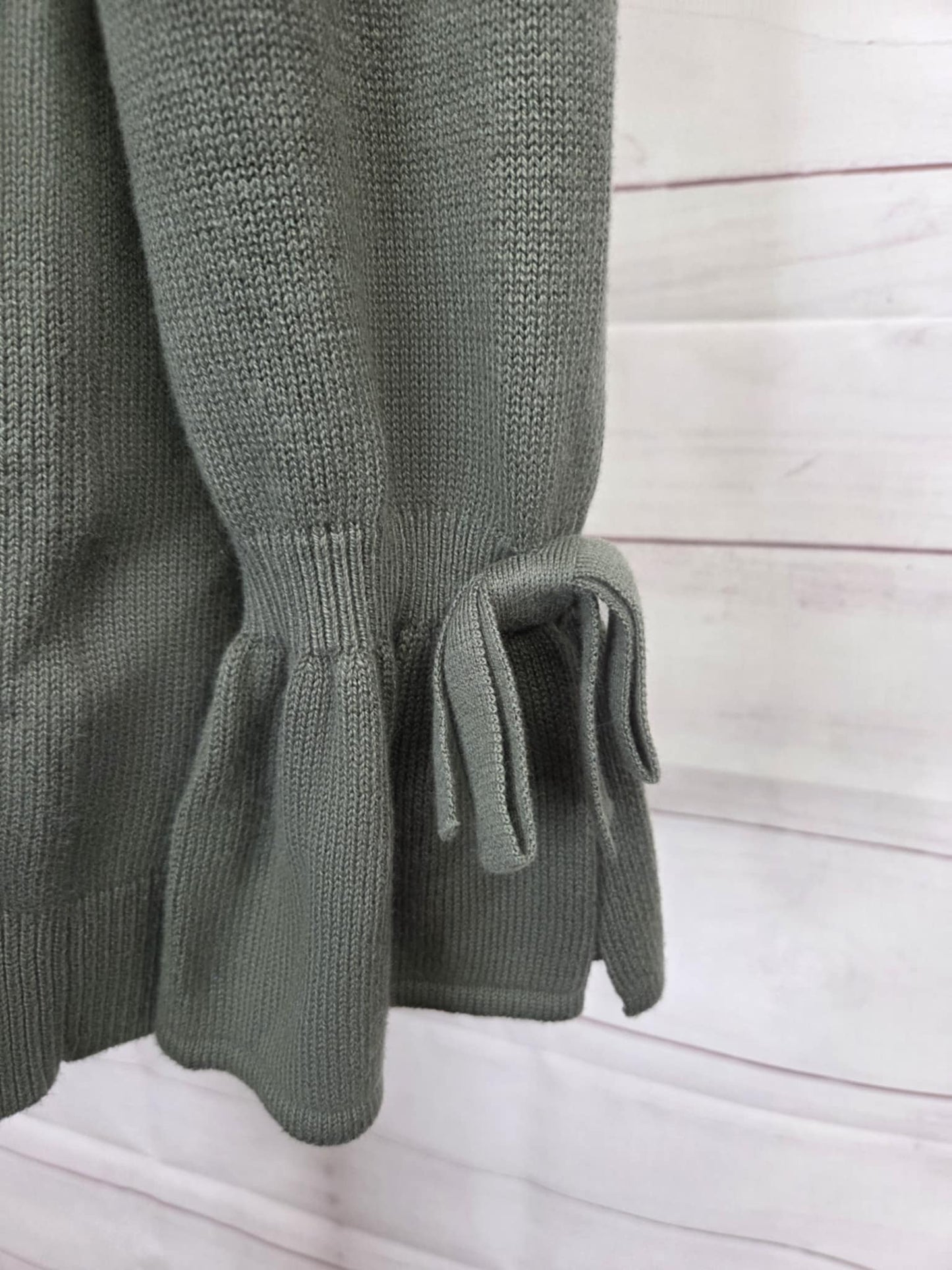 SMALL THYME A703189 Attitudes by Renee Ballet Neck Bow Sleeve Sweater
