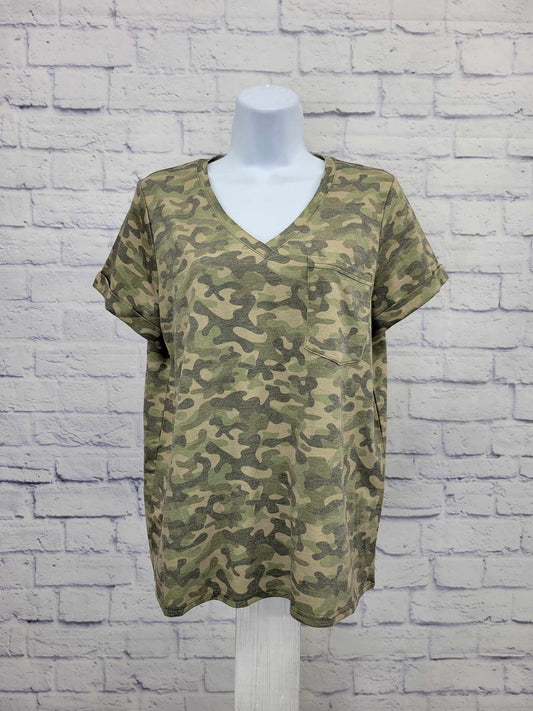 SMALL CAMO A518621 Laurie Felt French Terry V-Neck Pocket Tee