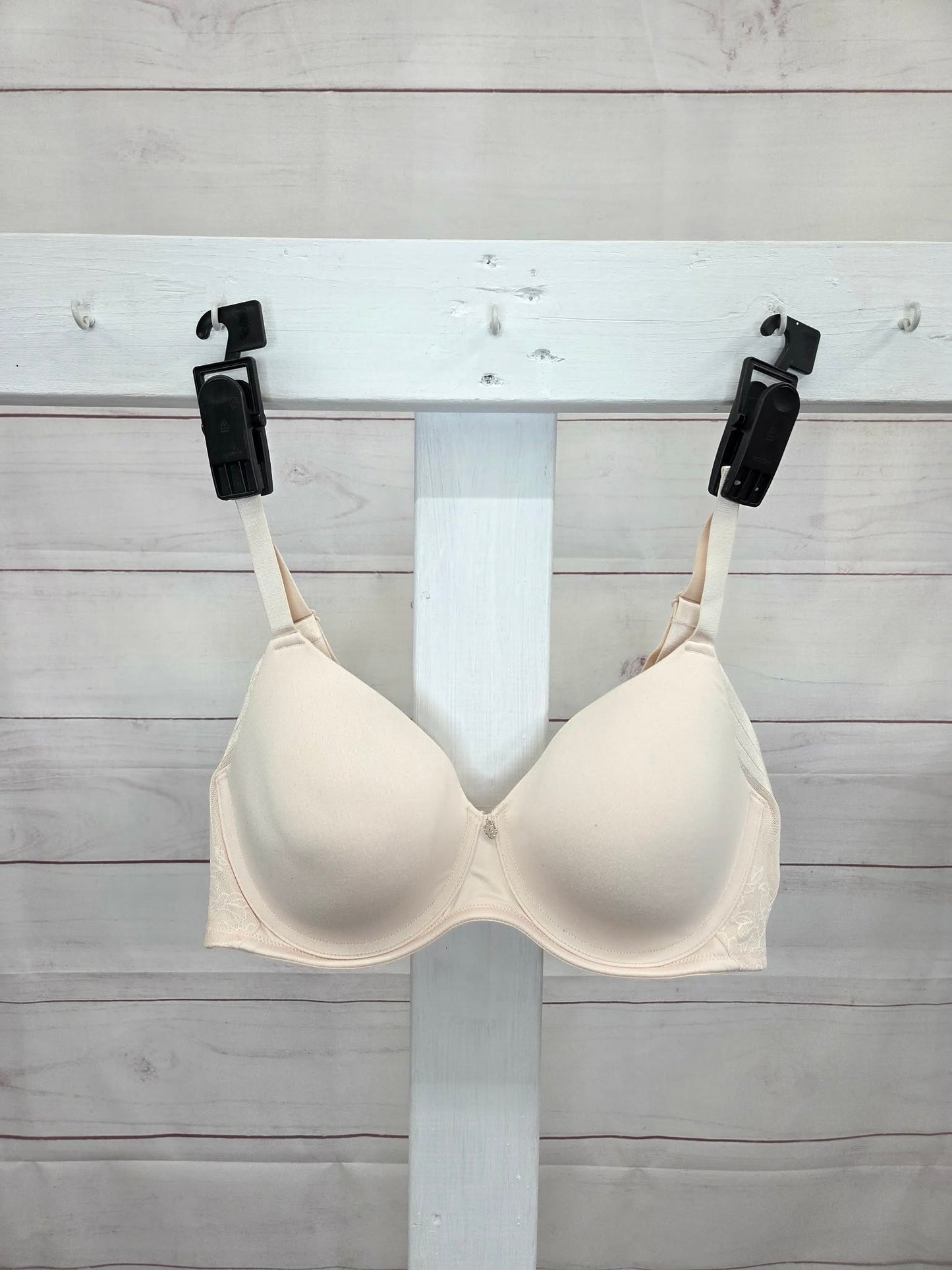38B CHAMPANGE A692397 Breezies Radiant Lace Underwire T-Shirt Bra