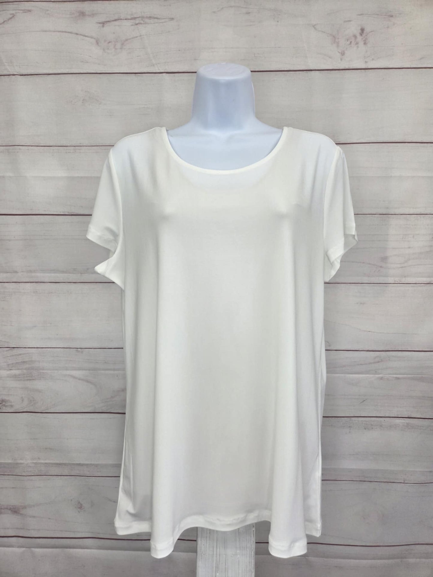 MEDIUM WHITE A647421 Women with Control Reg. Knit Short Sleeve Top