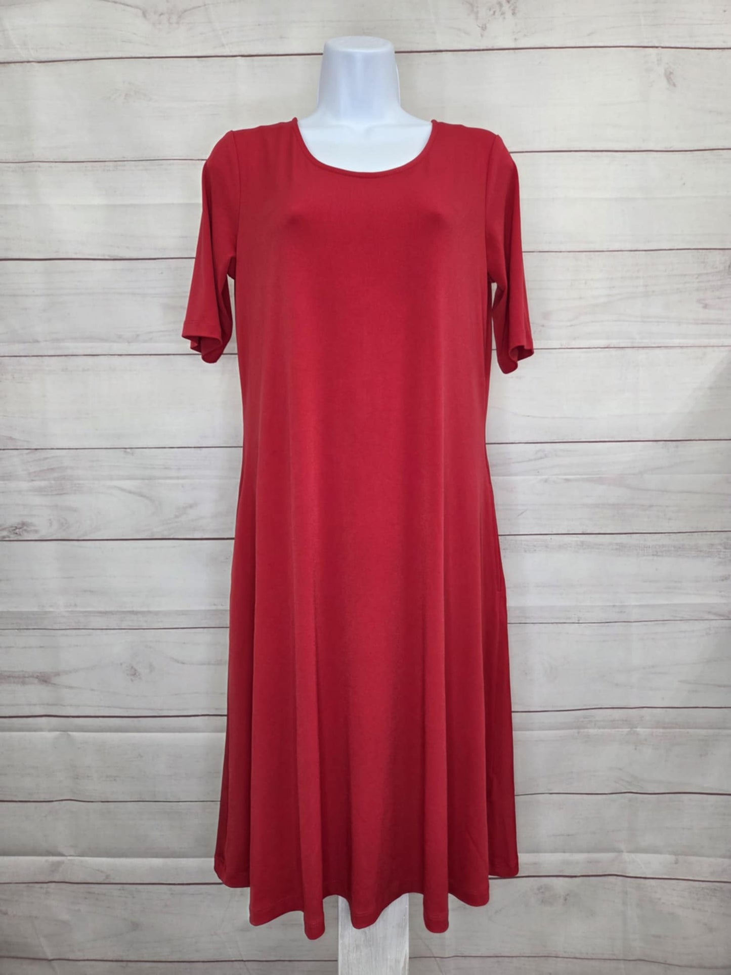 SMALL RED A397813 Susan Graver Print or Solid Liquid Knit Fit & Flare Dress