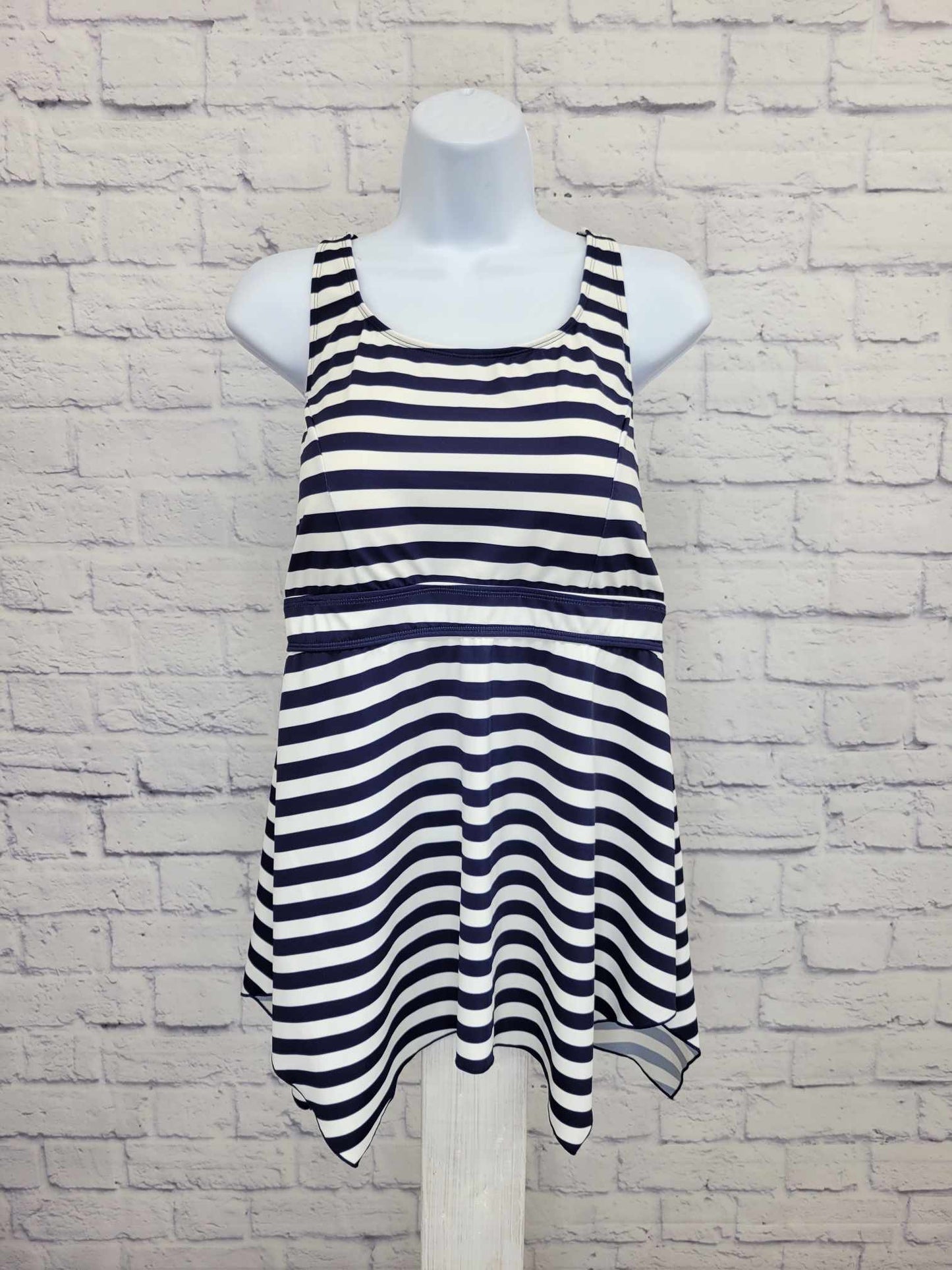 16R NAVY STRIPE A392813 Denim & Co. Beach Handkerchief Hem Tankini