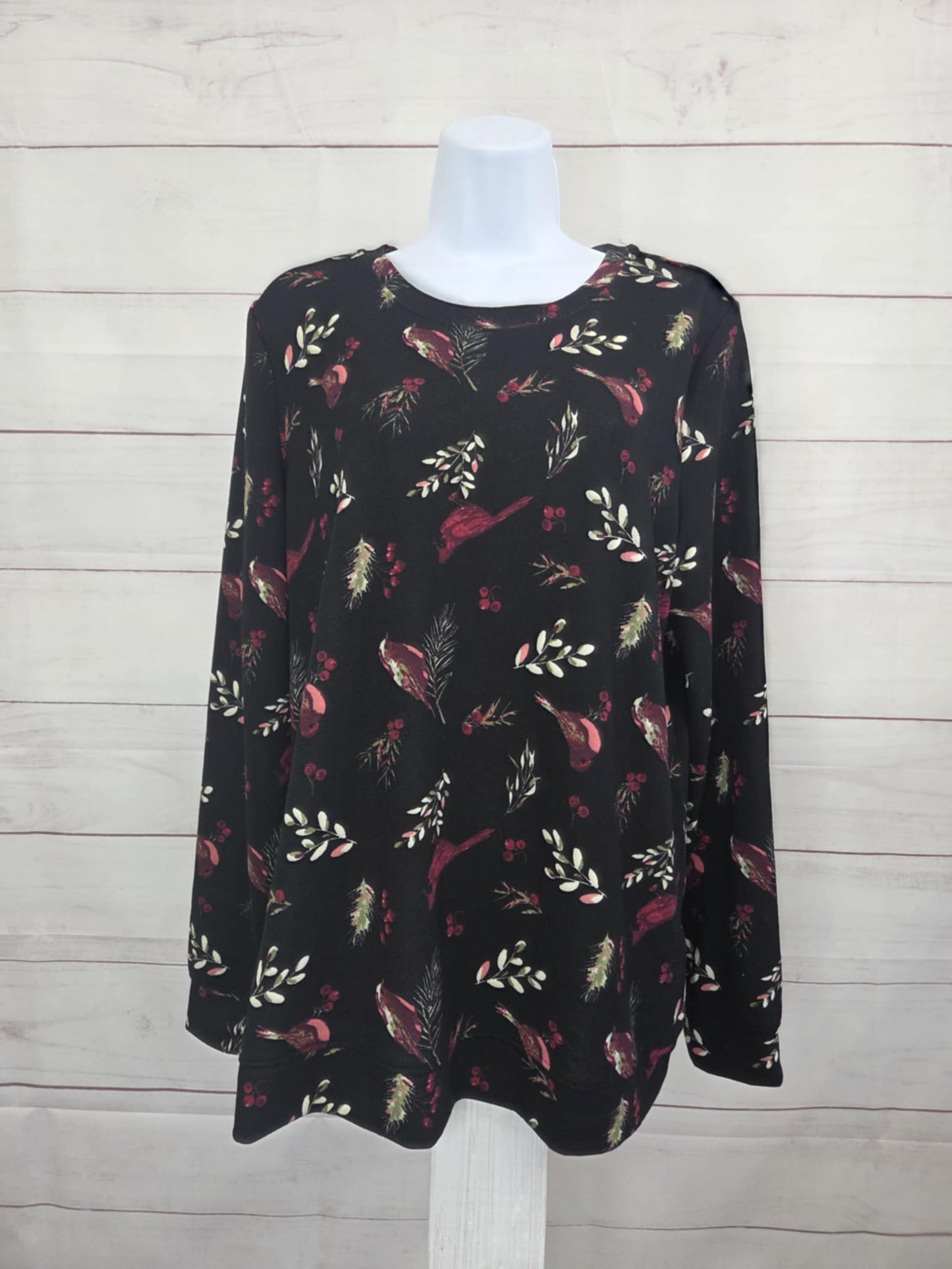MEDIUM BLACK A712297 Denim & Co. Printed Heavenly Jersey Long Sleeve Pullover