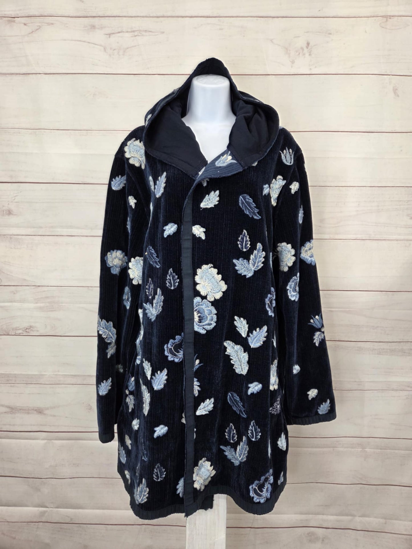 2X NAVY A708741 Driftwood Jeans Corded Shelly Kimono with Embroidery - Floral Foliage