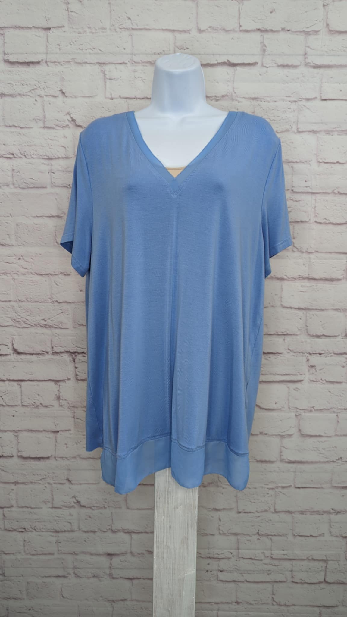 XLARGE NINA LEONARD V-Neck Tunic