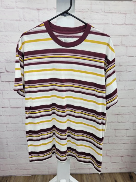 MEDIUM/LARGE STRIPPED SHIRT