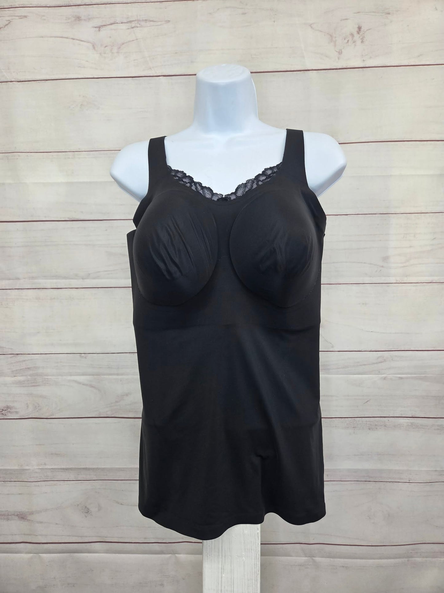 XLARGE BLACK A704715 Evelyn & Bobbie Lace Trimmed V-Neck Seamless Bra Cami