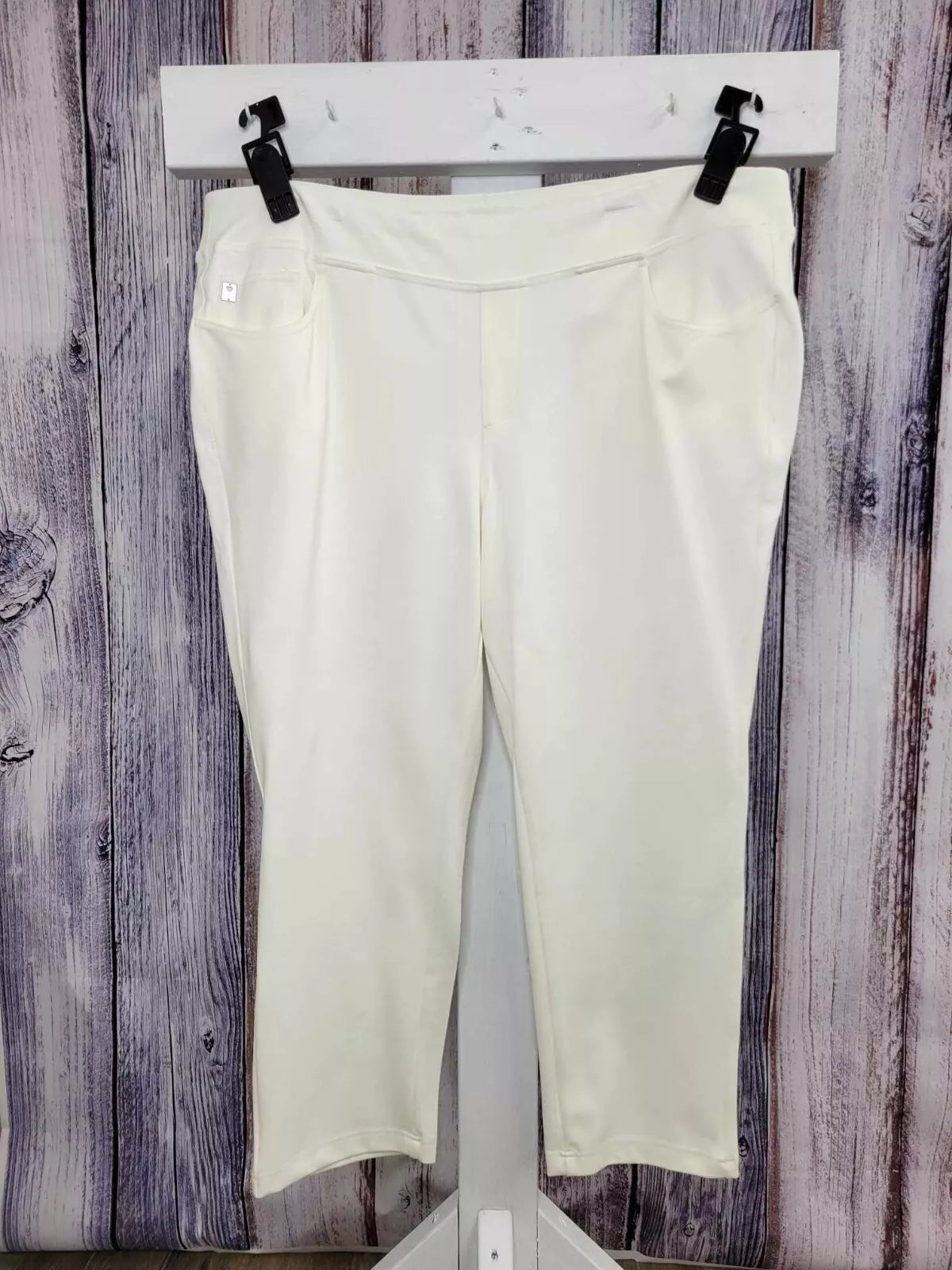 24WP CREAM A555484 Belle by Kim Gravel Petite Ponte Slim Straight Leg Pants