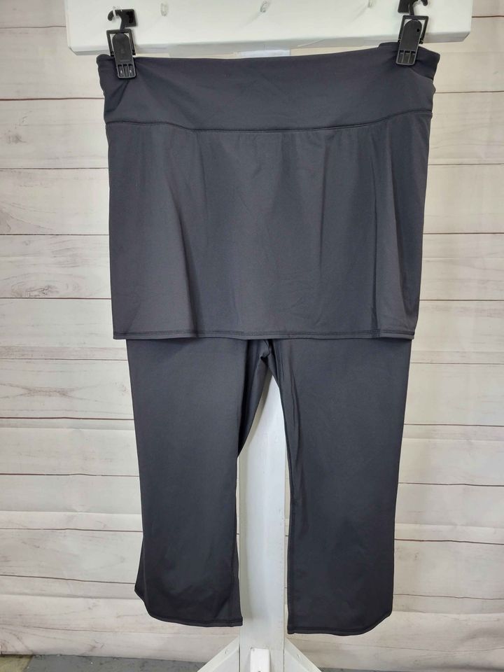 5X BLACK A380834 zuda Regular Z-Move Cropped Skirted Leggings