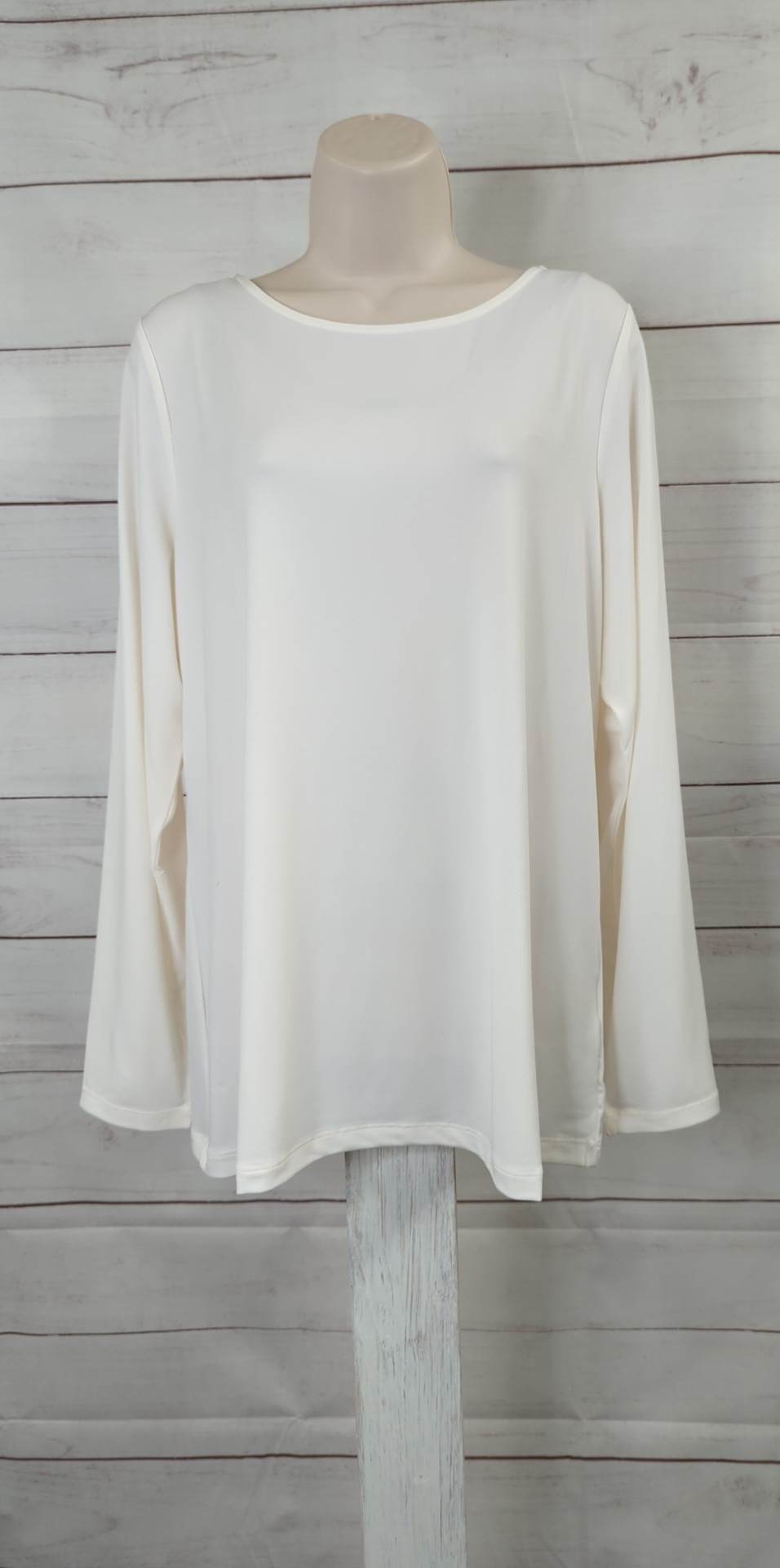 LARGE IVORY A547159 Susan Graver Modern Essentials Liquid Knit Bateau Neck Top